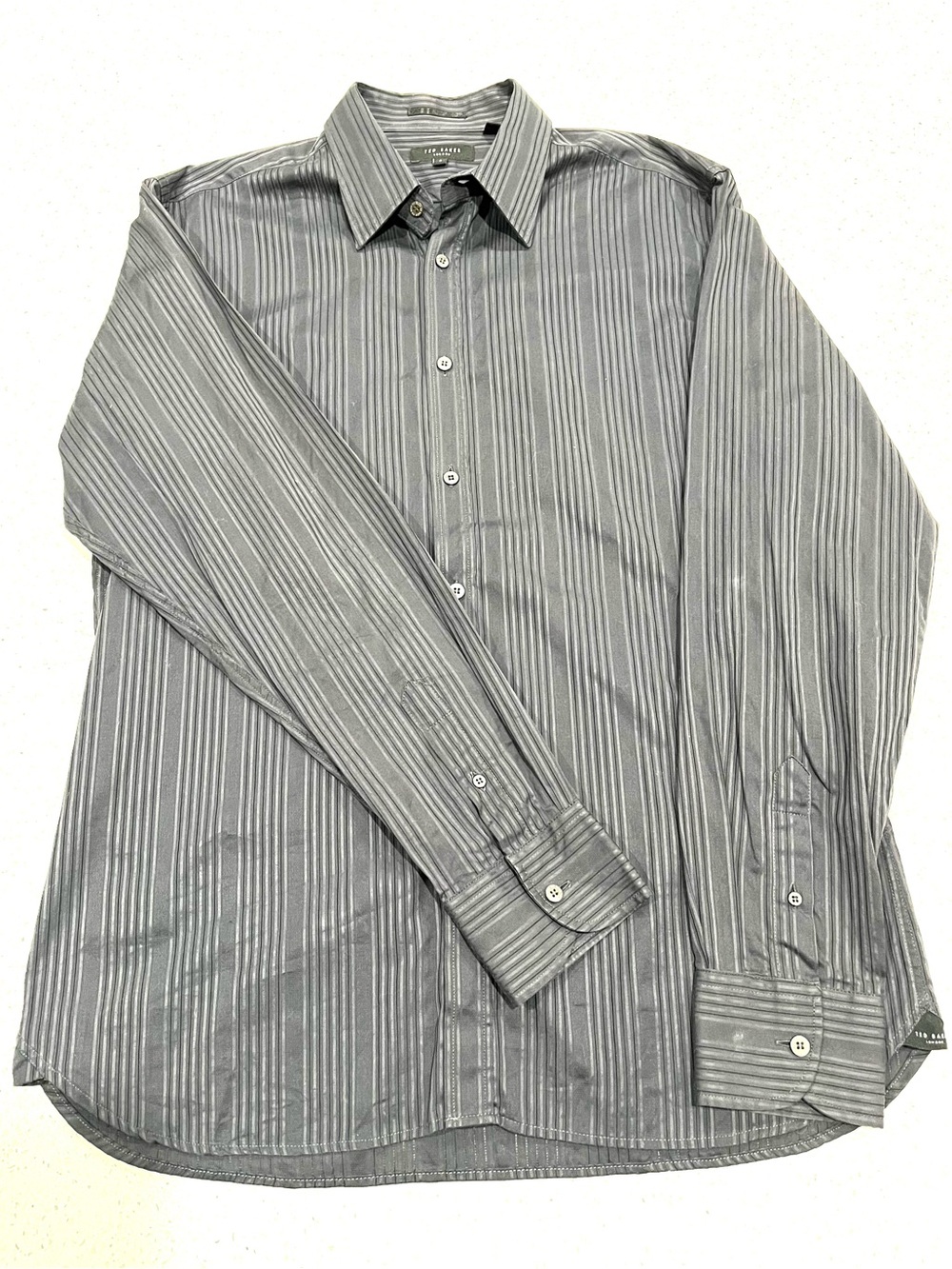 Ted Baker London Men's Charcoal Striped Long Sleeve Button-Up Size 5 (US XL)